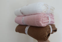 Load image into Gallery viewer, Knitted blanket - latte