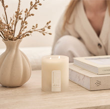 Load image into Gallery viewer, soy candle
MANGO & LYCHEE