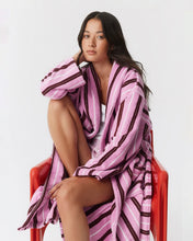 Load image into Gallery viewer, Robe - Fuchsia