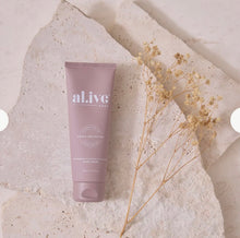Load image into Gallery viewer, Hand Cream- Raspberry Blossom and Juniper
