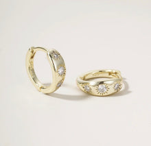 Load image into Gallery viewer, THE SKYE EARRINGS
