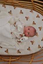 Load image into Gallery viewer, Knitted blanket - snowflake
