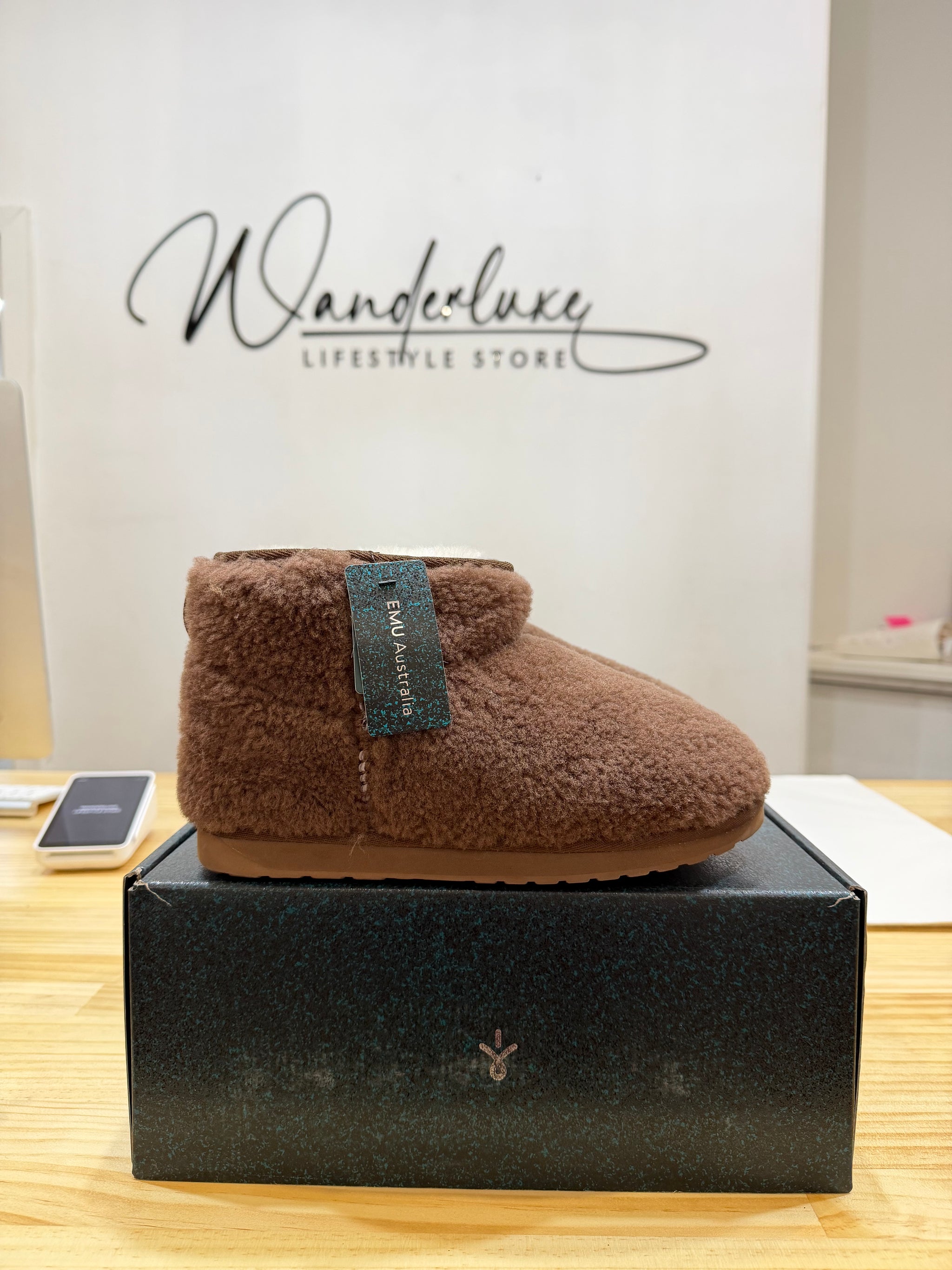 EMU Australia – Wanderluxe Store + AE The Label.